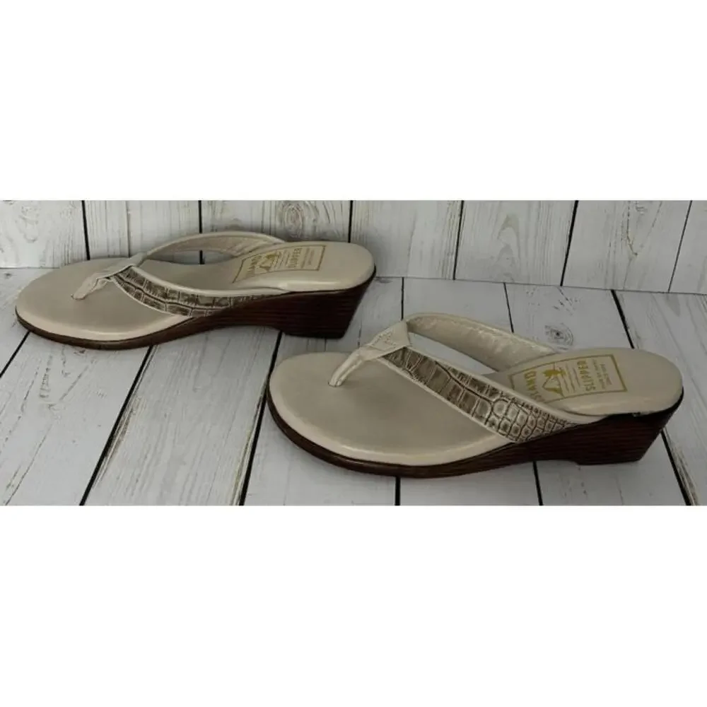 Island Slipper Womens 6 Cream Leather Croc Embossed Wedge Thong Sandals Hawaii‎